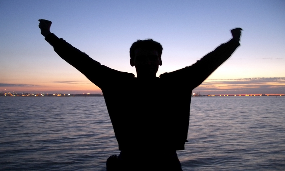 bayside-silhouette-1000x600